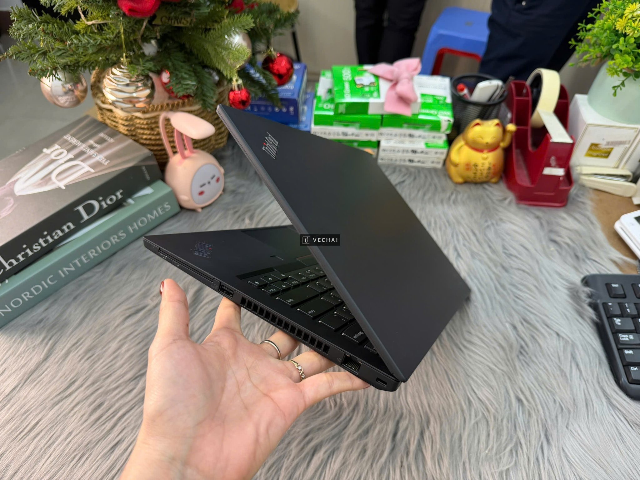 – Thinkpad T14 G1   | i5 10310U/ 8GB/ 256GB NVME/ FHD/ CAM LED VÂN/ PIN EXCELLENT 46K