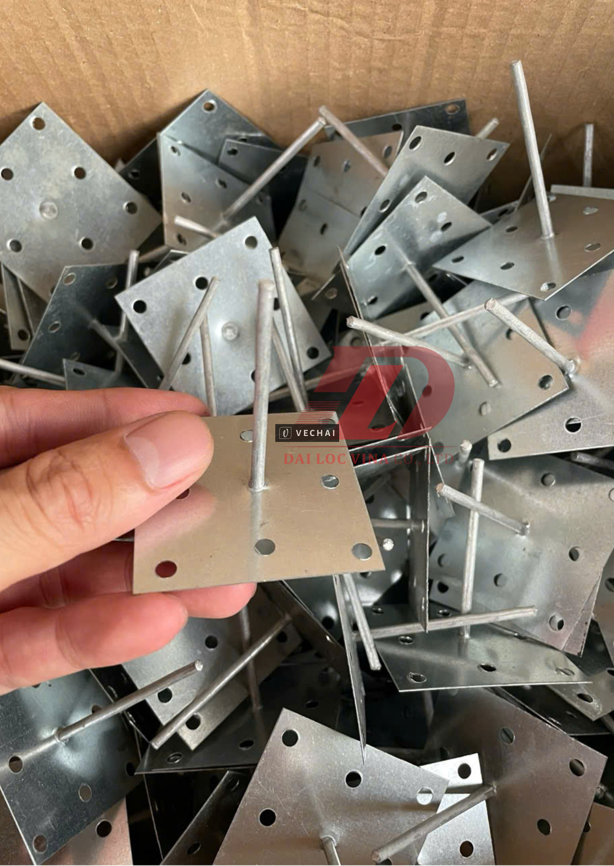 Perforated Base Pins – Đinh Ghim Cách Nhiệt Có Đế