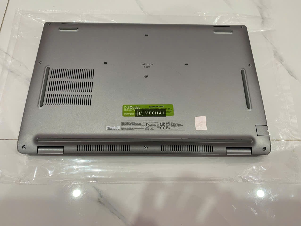 Laptop Dell Latitude 5530 I5 1250P. Ram 16G. SSD 256G. 15.6'' FHD TOUCH