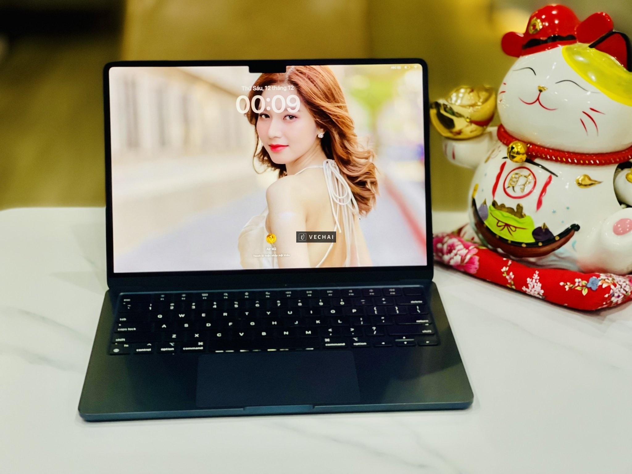 MacBook Air M2 | 8GB RAM | 256GB SSD | Giá: 14.990.000₫