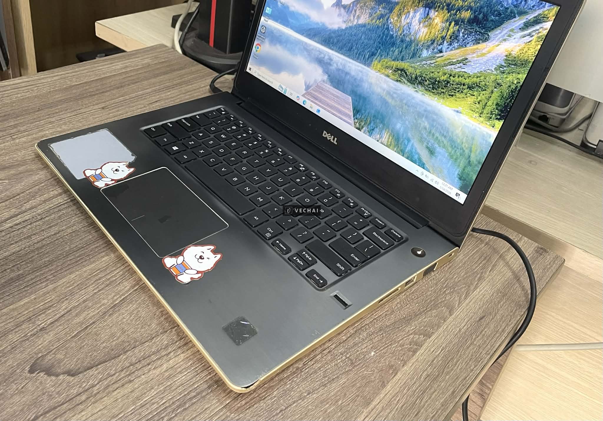 Dell 5468 Core i5-7200U 4GB VGA 940MX 2GB