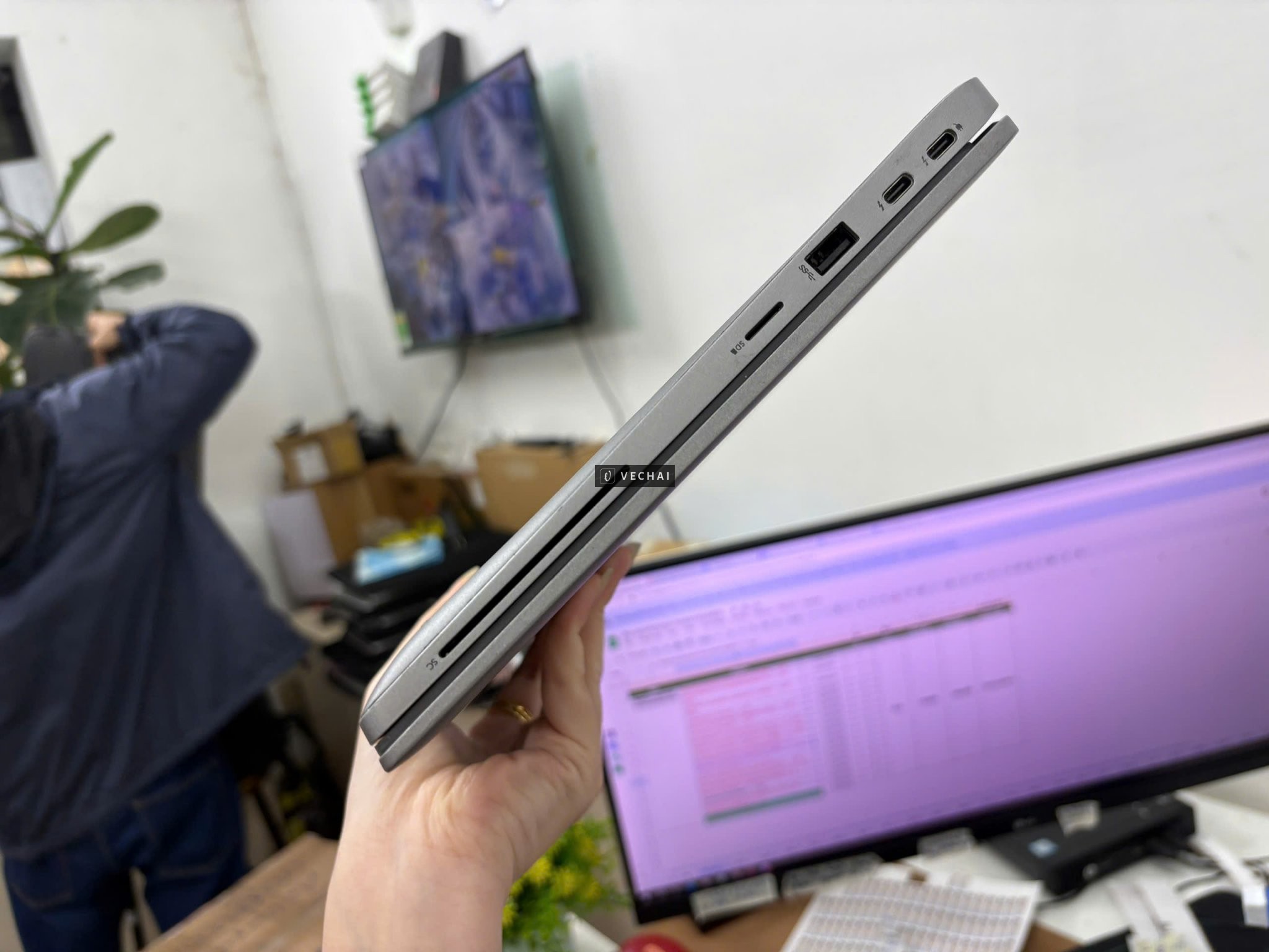 Dell latitude 5320   i7 1185G7/ 16GB/ 256GB/ FHD/ Cam,led/ pin excellent 29k -28%/ Id 2957A