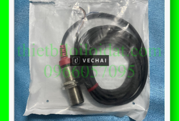 Cảm biến quang F&C F3C-18KS05-N R2M