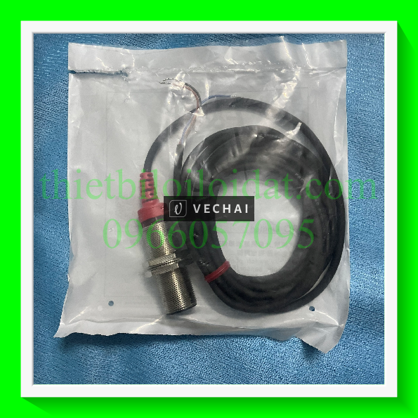 Cảm biến quang F&C F3C-18KS05-N R2M