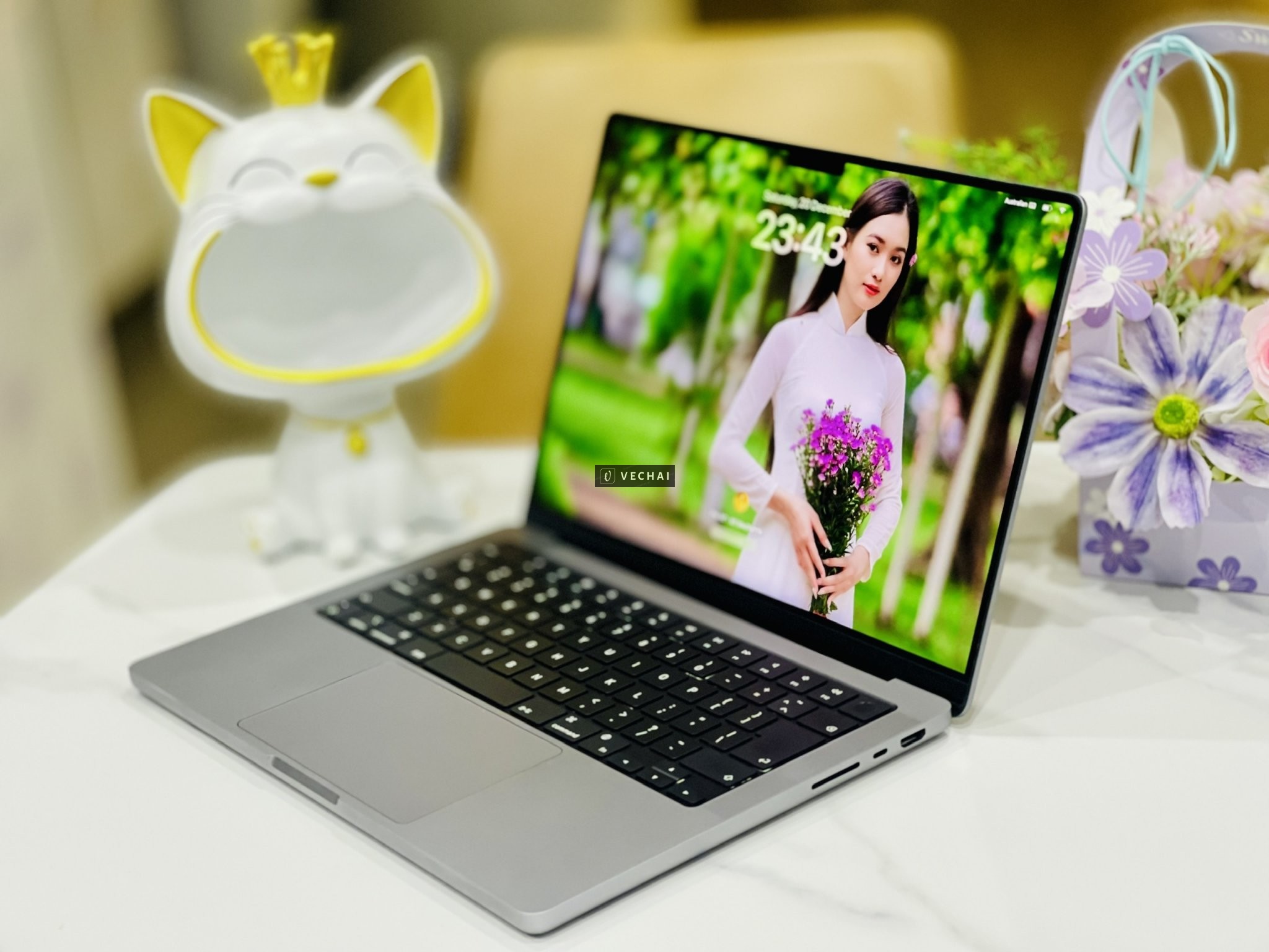 MacBook Pro 14" | M1 Max | 32GB RAM | 1TB SSD | 32 GPU | Giá: 31.490.000₫