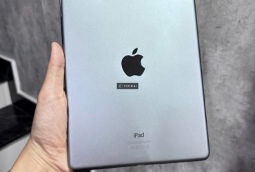 Cần bán iPad Air 1 bản wifi màu gray .