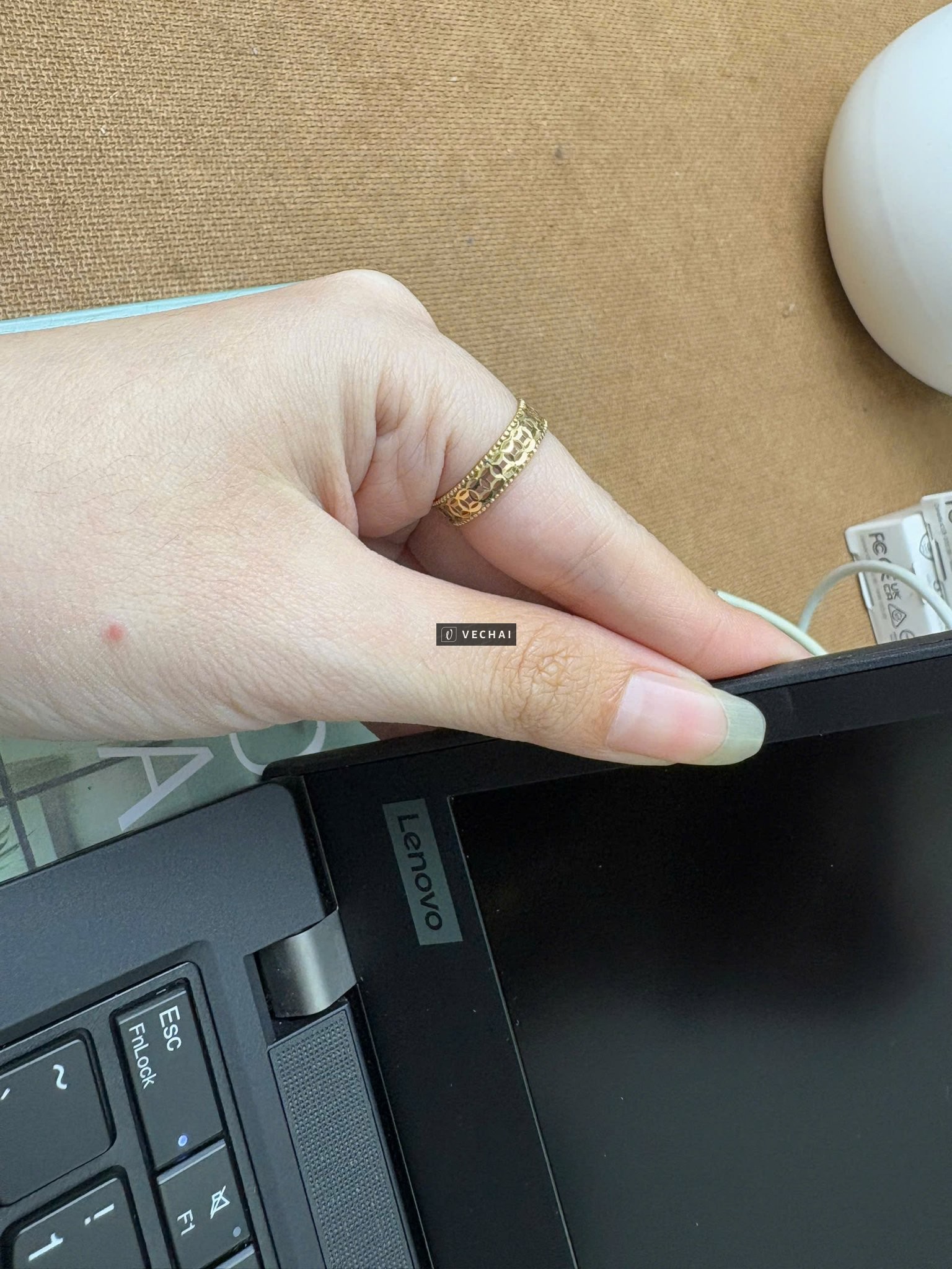 Thinkpad T14 G1  i5 10310U/ 8GB/ 128NVMe/ FHD/ Cam Led Vân/ Pin Excellent 46k/ id 0749A/ vỏ xước