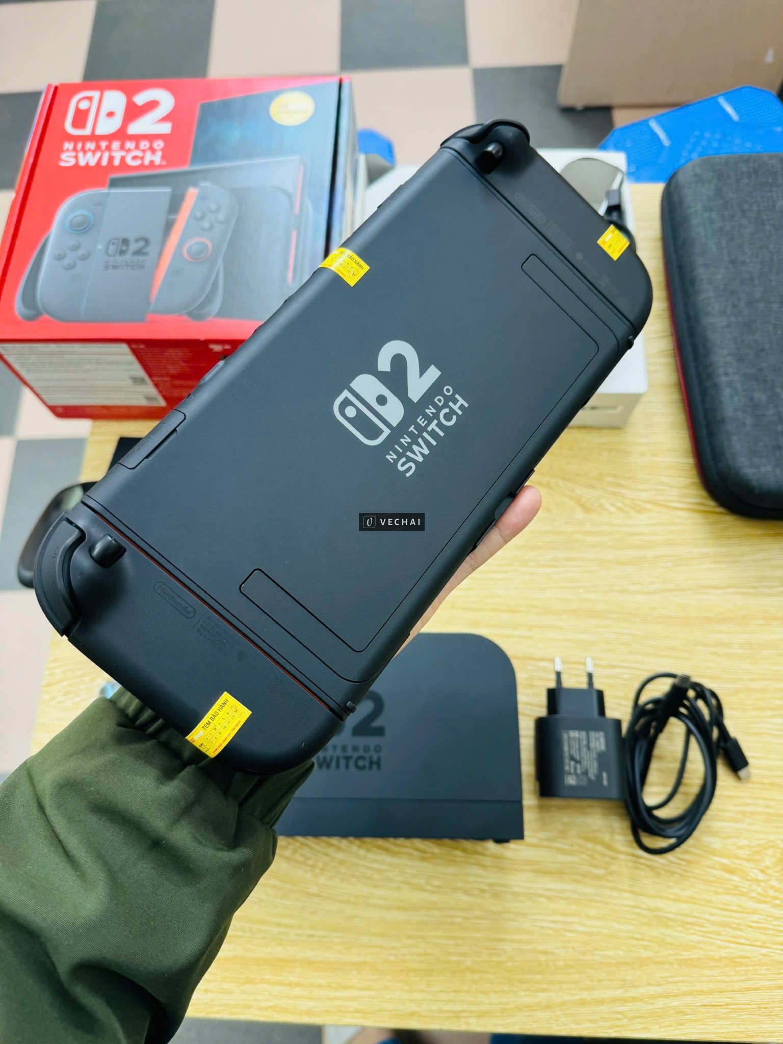 Nitendo Switch 2 Fullbox  đầy đủ phụ kiện theo kèm Gồm ( 2 joy-con 2, đế sạc (dock), cáp HDMI, dây đ