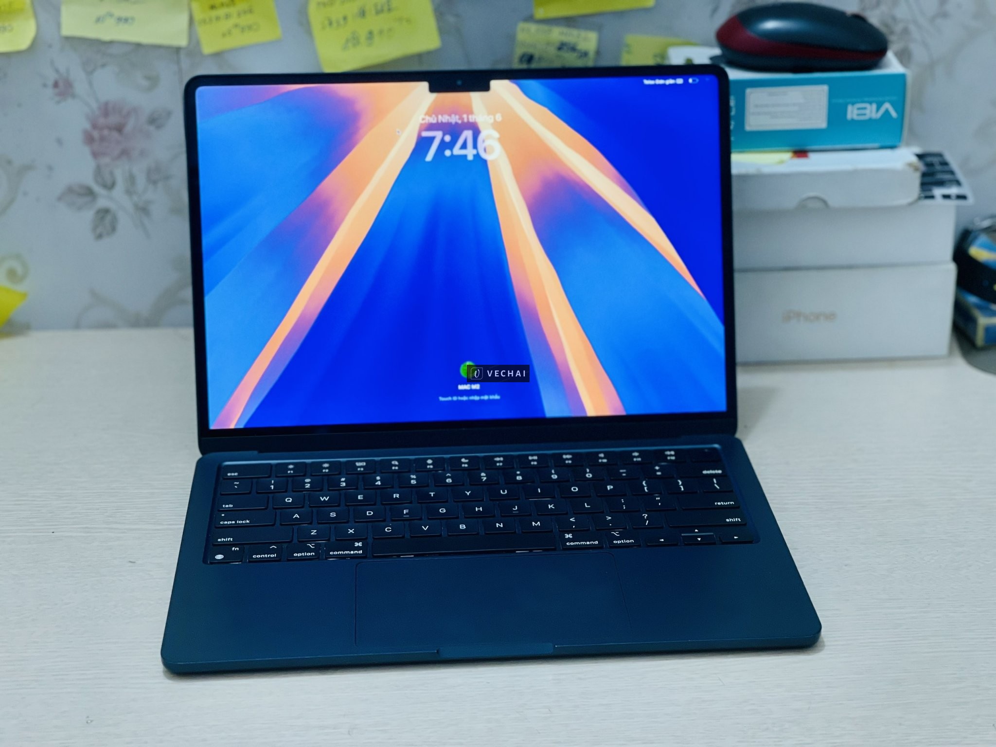 MacBook Air M2 – M2/8GB/256GB Màu Midnight Chỉ 14tr990k: Nhanh Tay Sở Hữu!