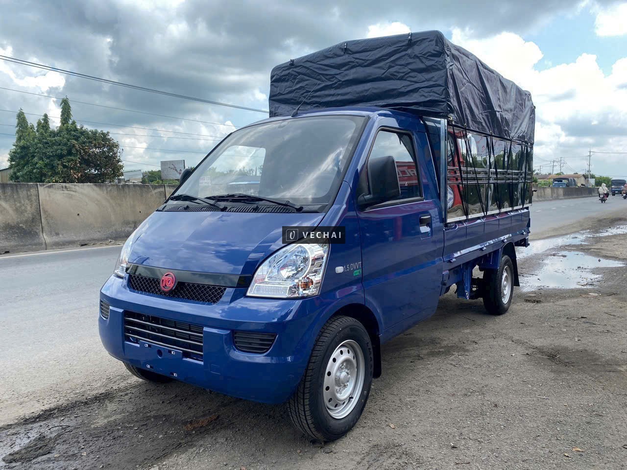 Chi phí lăn bánh xe tải TQ Wuling N300P 1 tấn là bao nhiêu?