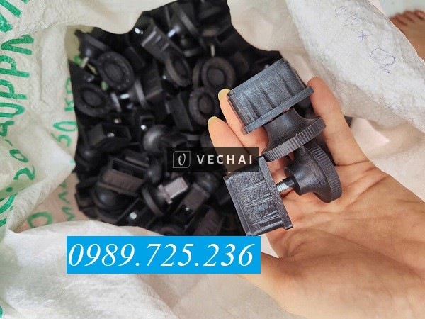 Xưởng sản xuất Bộ chân tăng chỉnh 20×40 ốc M6  giá rẻ