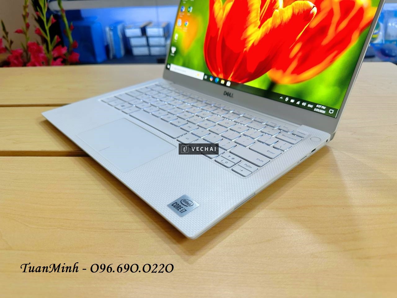 Dell XPS 13 7390 màu trắng bạc hiếm – Core i7 10710U – RAM 16GB – SSD 512GB – màn 13.3" 4K Touch