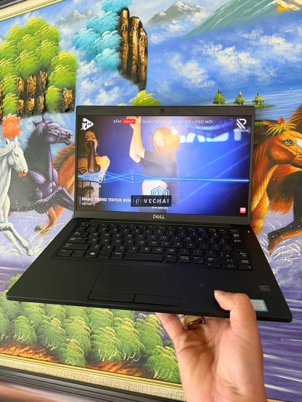Laptop Dell Latitude 7390 I7-8650U Ram 16GB SSD 256GB Màn Hình 13.3'' FHD IPS Viền mỏng