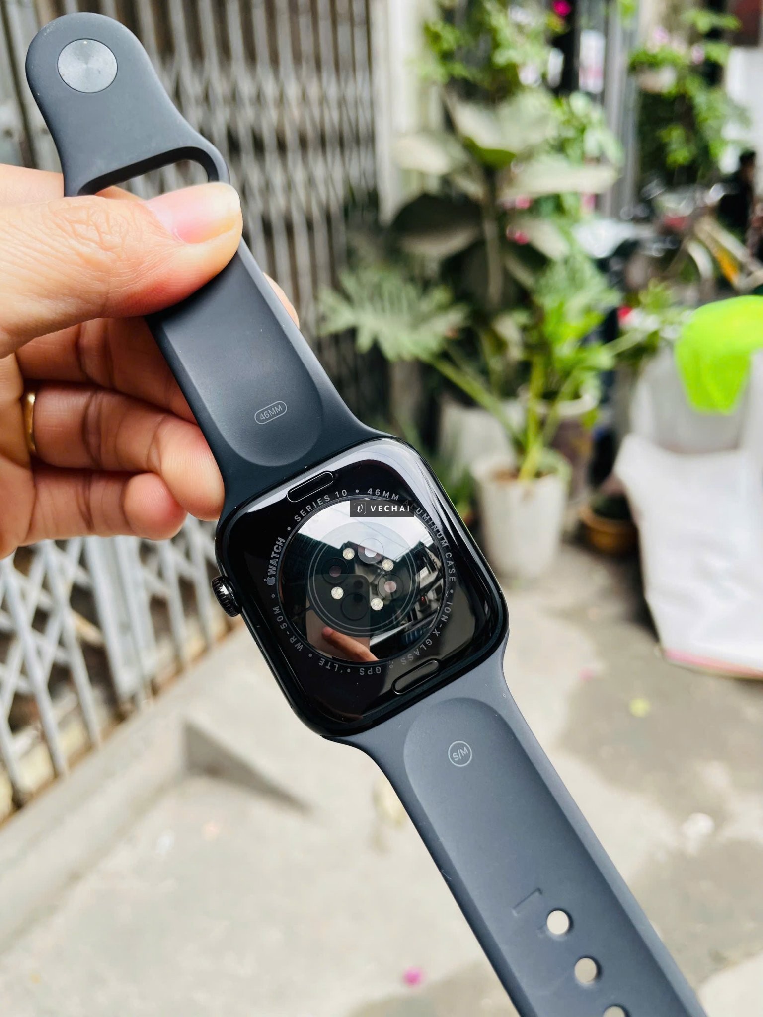 APPLE Watch S10 SIZE 46mm Nhôm Jetblack LTE eSIM độc lập – Ngoại hình đồng hồ còn đẹp 99% – Pin cao