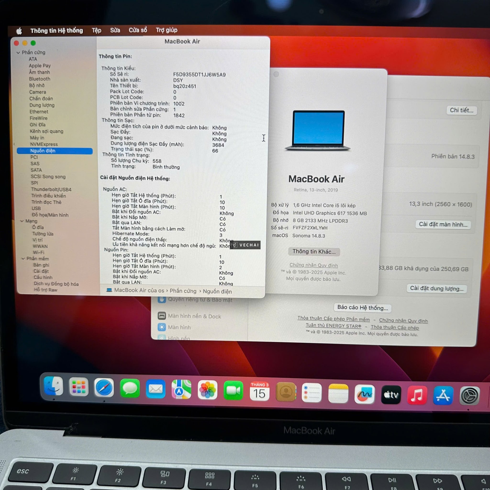 MacBook Air 2019 i5 8GB/256GB nguyên zin giá siêu rẻ
