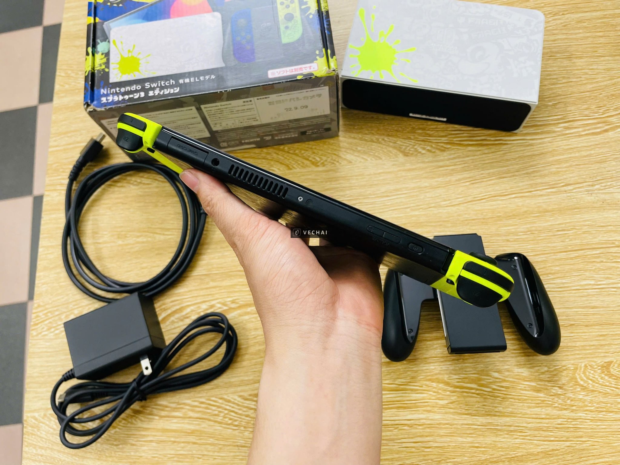 Nintendo switch OLED Splatoon 3 HẮC ÁM THẺ 256GB FULL PHỤ KIỆN cài sẵn game cho ae  – Bản máy Splato