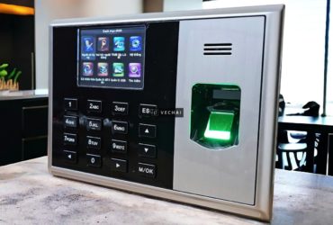 Máy chấm công vân tay ZKTeco 8300Pro