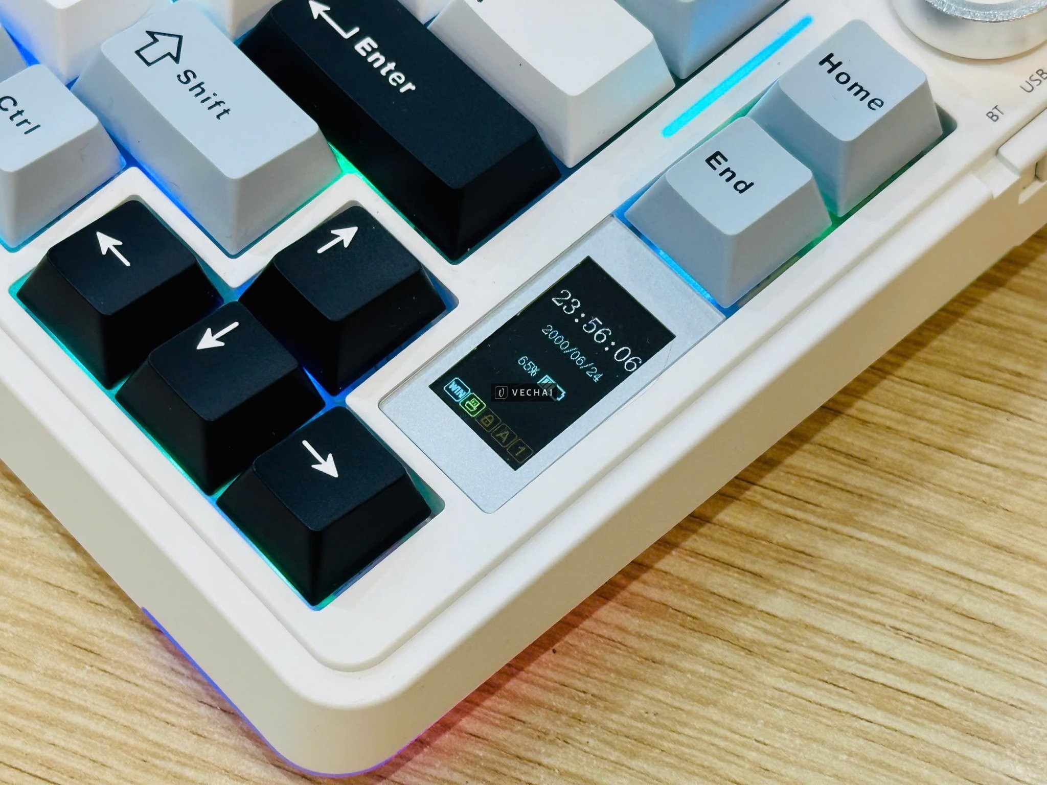 Bàn phím cơ không dây AULA S75 PRO bluetooth Có 3 mode – Có màn LCD – LED RGB – bàn phím như mới – E