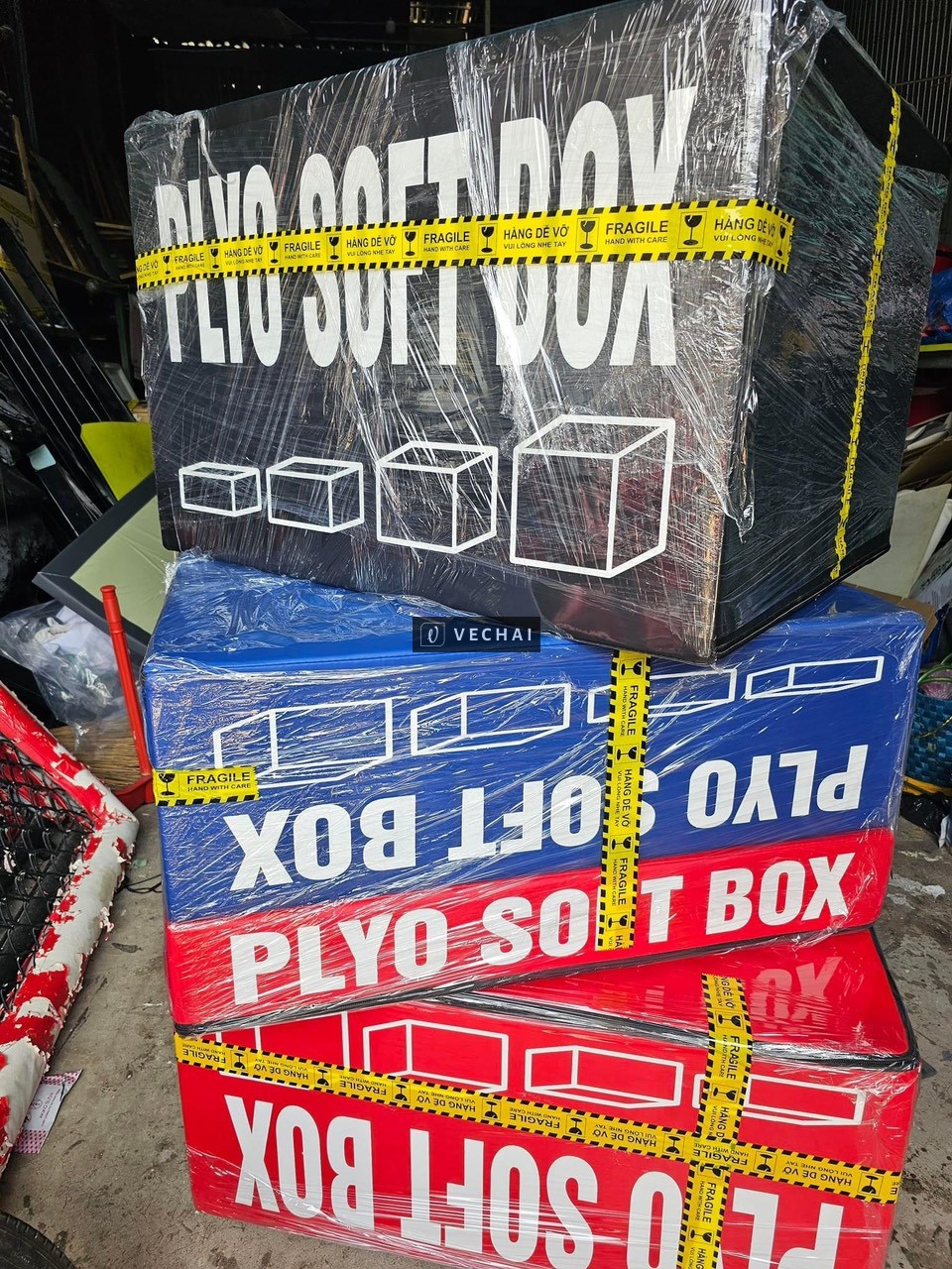 BỤC NHẢY THỂ THAO , Khu VUI CHƠI