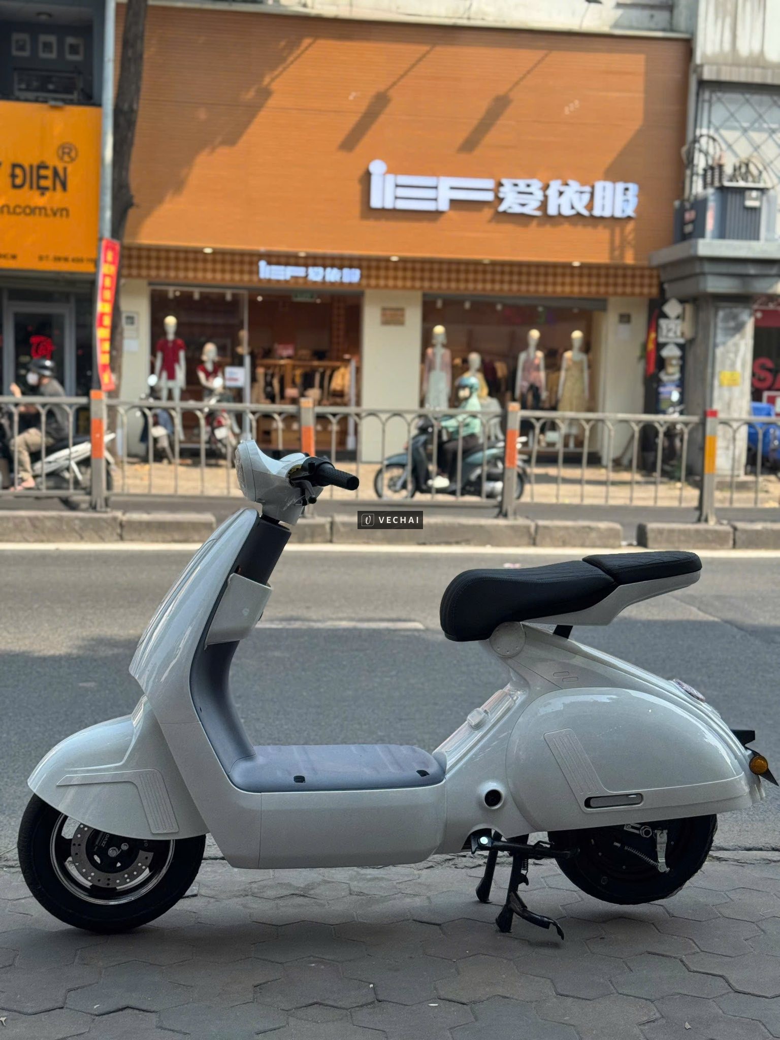 Xe Đạp Điện Lihaze Vespa 946 – Mẫu Xe Điện Sang Trọng, Hottrend 2026