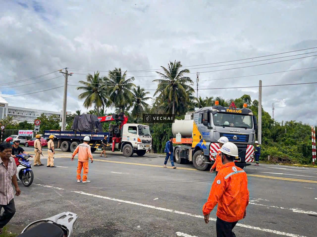 Cho Thuê Xe Cẩu Trụ Điện – Giải Pháp Hiệu Quả Cho Ngành Điện Lực