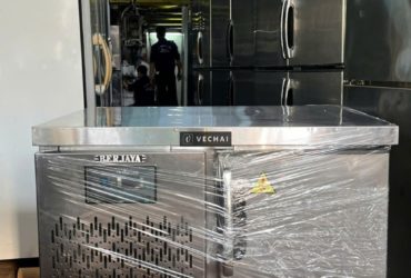 THANH LÝ BÀN MÁT INOX- 1M- BERJAYA – HOẠT ĐỘNG TỐT.