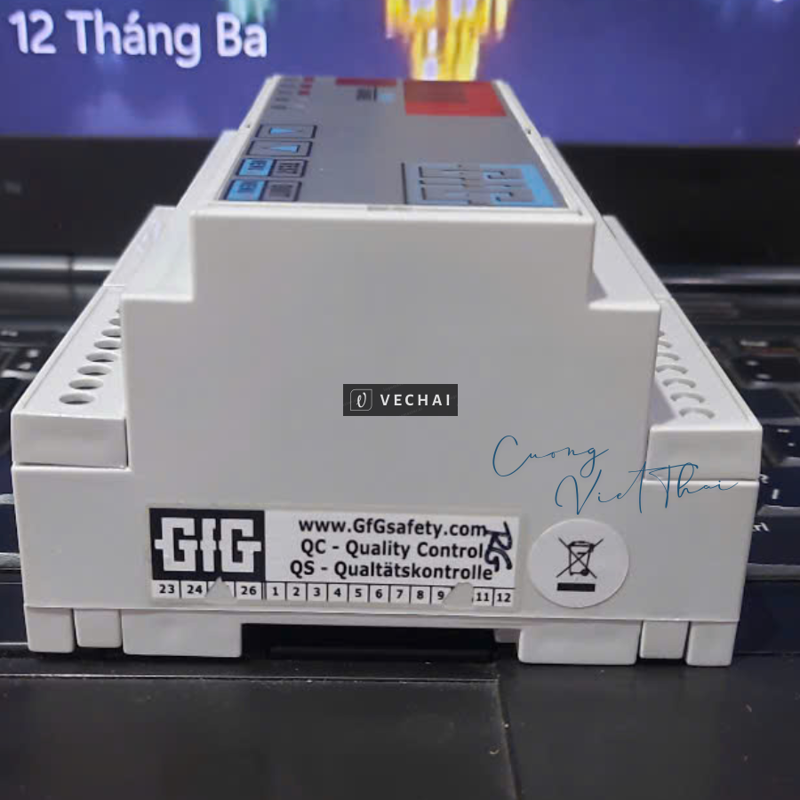 Bộ điều khiển GMA41 để gắn trên thanh ray DIN