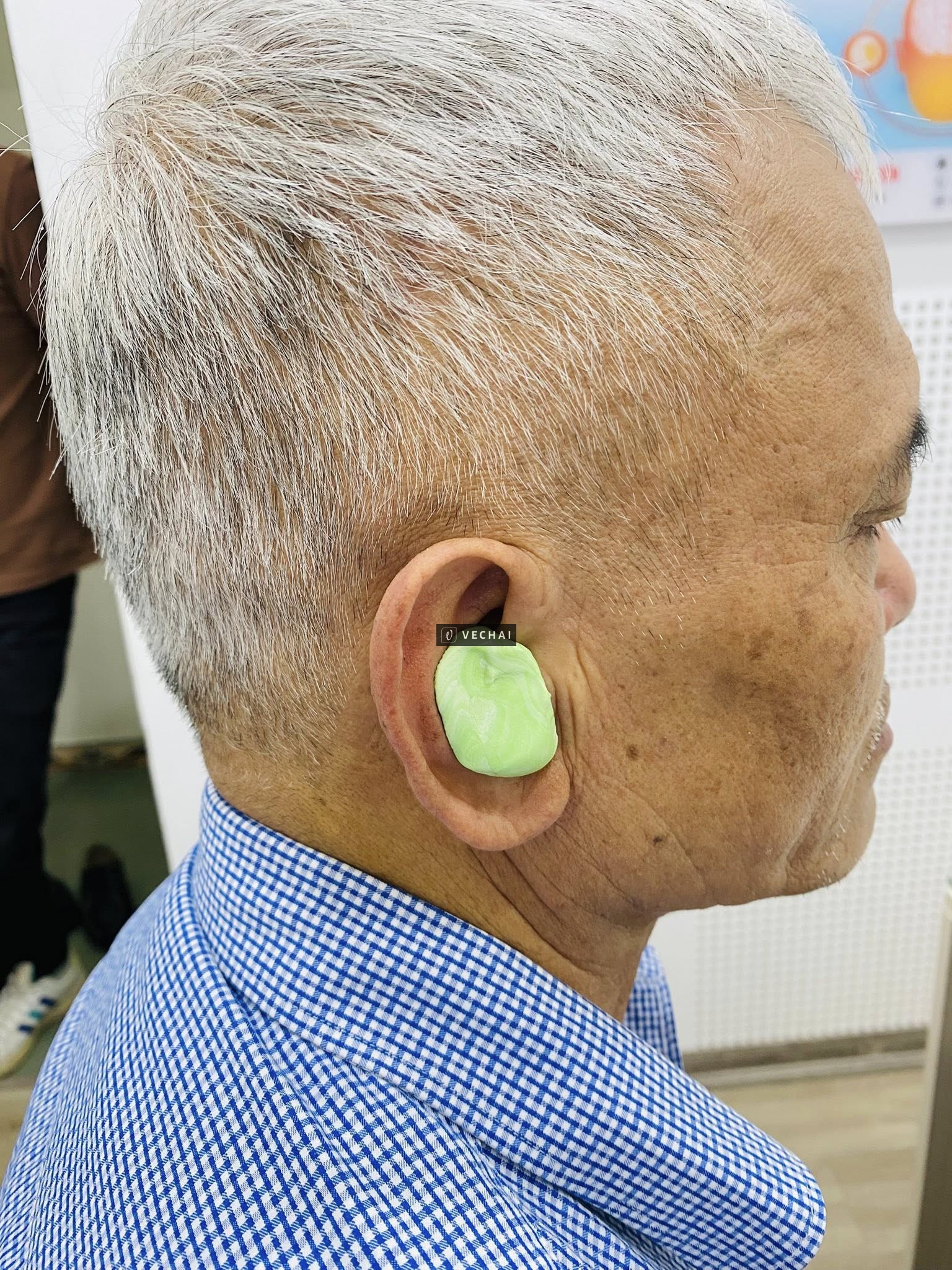 Quy trình lắp máy trợ thính cho người già diễn ra như thế nào?