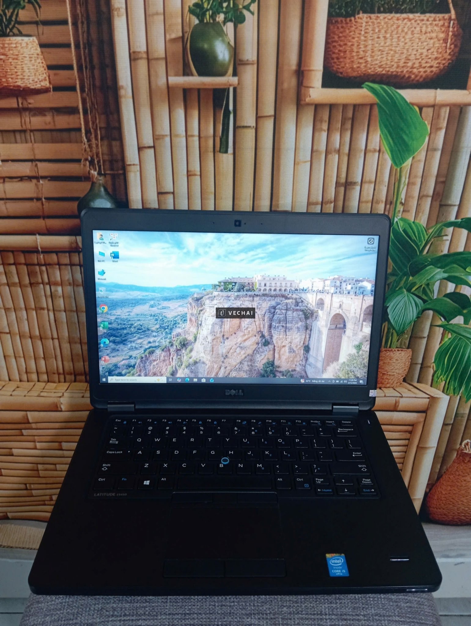 Laptop Dell Latitude E5450 i5-5300U Ram 8GB SSD 256GB 14" HD+ Win 10