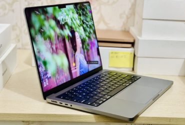 WORKSTATION TRONG TÚI XÁCH – CHỈ CÓ THỂ LÀ PRO 14"!