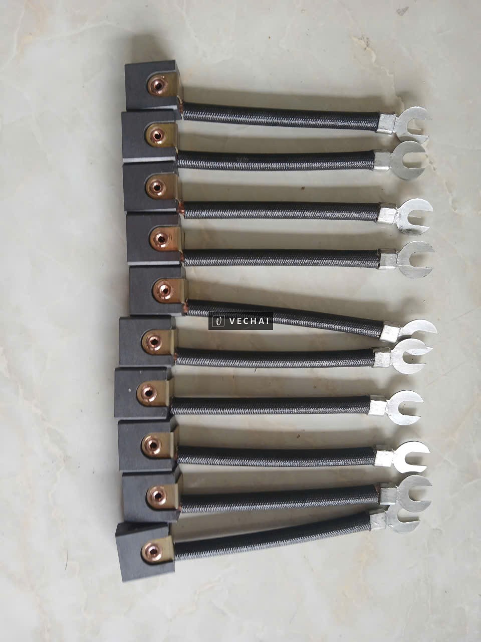 Chuyên gia tư vấn và cung cấp các loại chổi than chất lượng cho động cơ , vành trượt