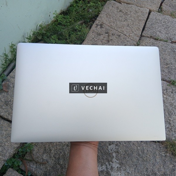 Dell Precision 5540 i7 9th 9850H, Ram 16G, SSD Nvme 512G, Vga Quadro T2000 4G