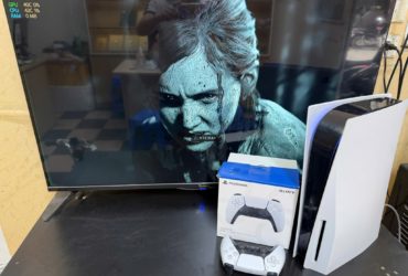 MÁY CHƠI GAME PS5 CHẠY FW 10.01 HẮC ÁM NGON CÀI SẴN GAME CHO AE VỀ CHƠI  – Máy tay cầm zin chính hãn