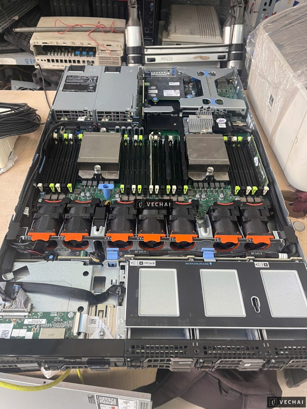 THANH LÝ SERVER R620 2CPU E5-2670 v2 ,RAM 32GB,2 PSU 750W,RAID H710