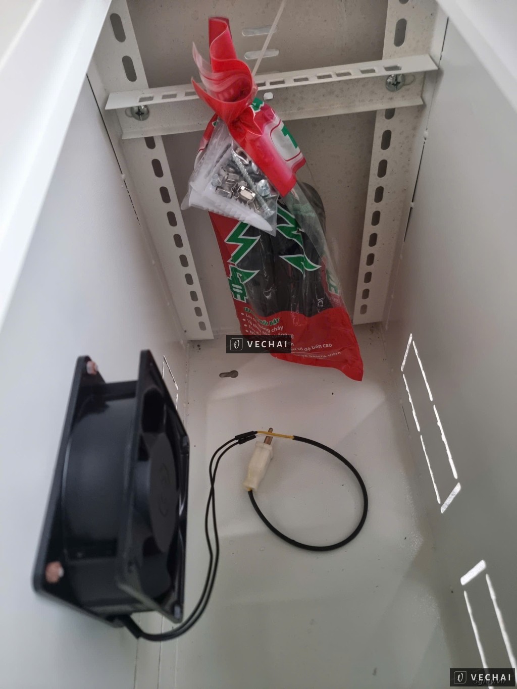 Thanh lý combo tủ rack + SW HP