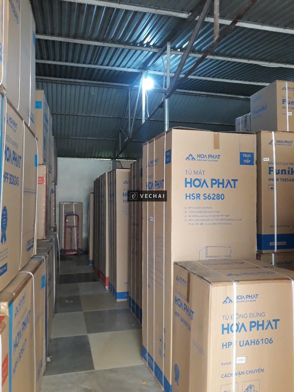 TỦ LẠNH, TỦ ĐÔNG HITACHI, PANASONIC, ELECTROLUX, LG, FUNIKI, SANAKY…GIÁ HỢP LÝ ĐẸP NHƯ Ý