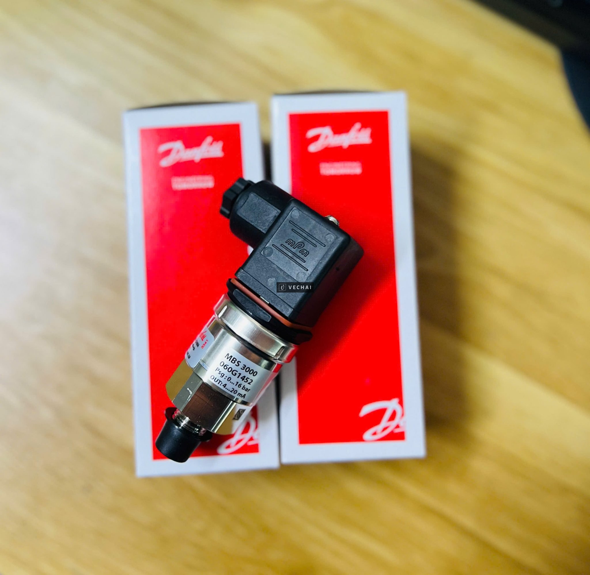 Chi tiết về cảm biến áp suất Danfoss