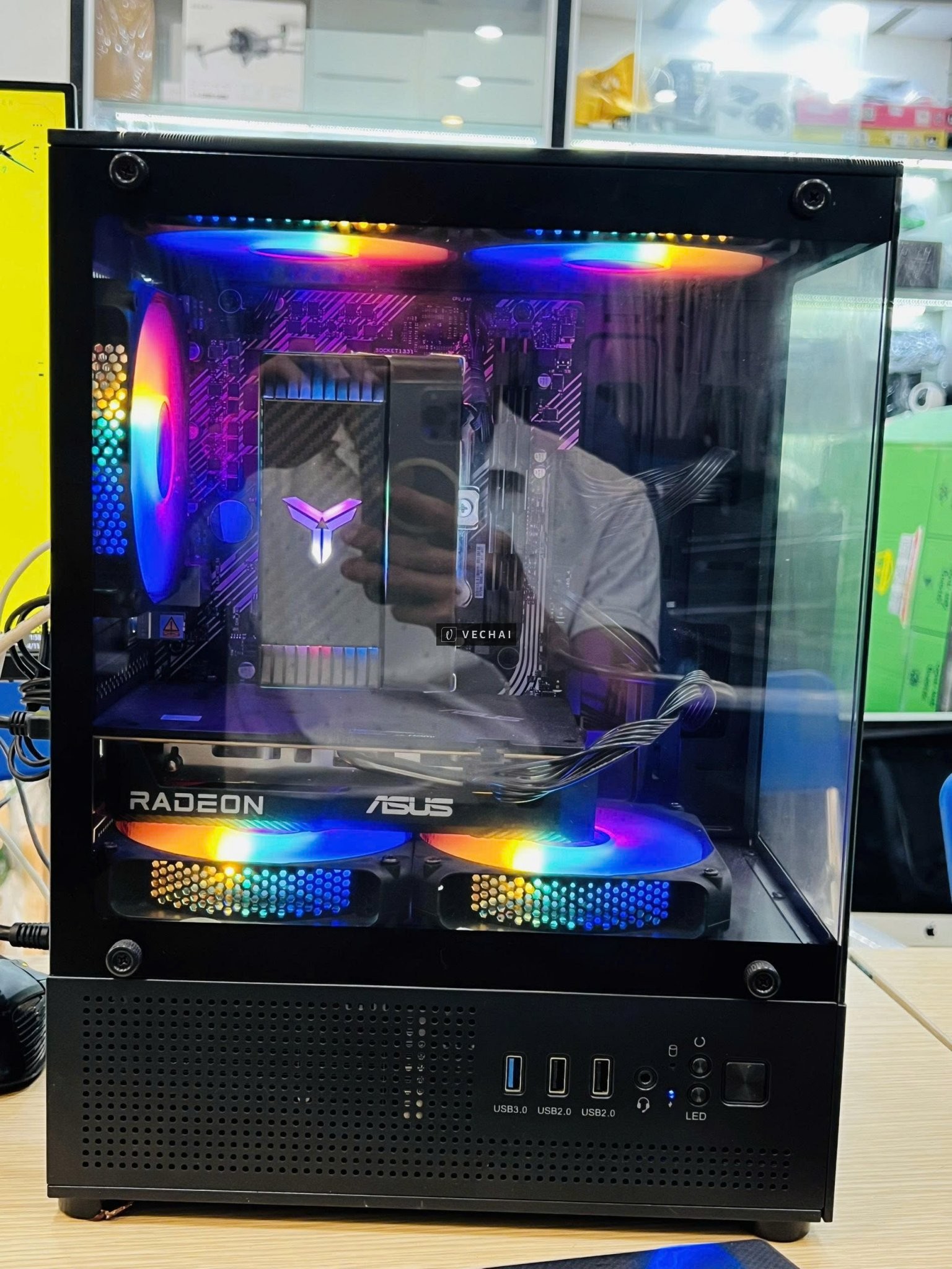 E có Bộ Case vừa mua PC: Chip AMD Ryzen 5 -5500 Ram 16G SSD 512Gb VGA RX 6500 XT 4Gb  Cả Bộ vừa mua