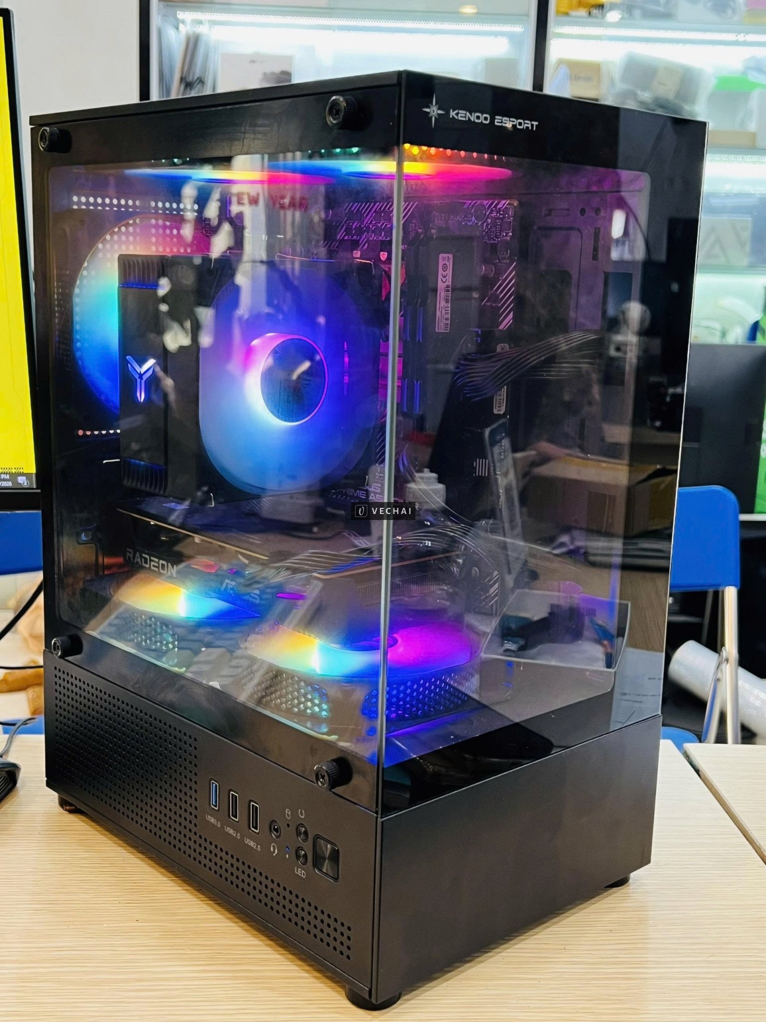 E có Bộ Case vừa mua PC: Chip AMD Ryzen 5 -5500 Ram 16G SSD 512Gb VGA RX 6500 XT 4Gb  Cả Bộ vừa mua