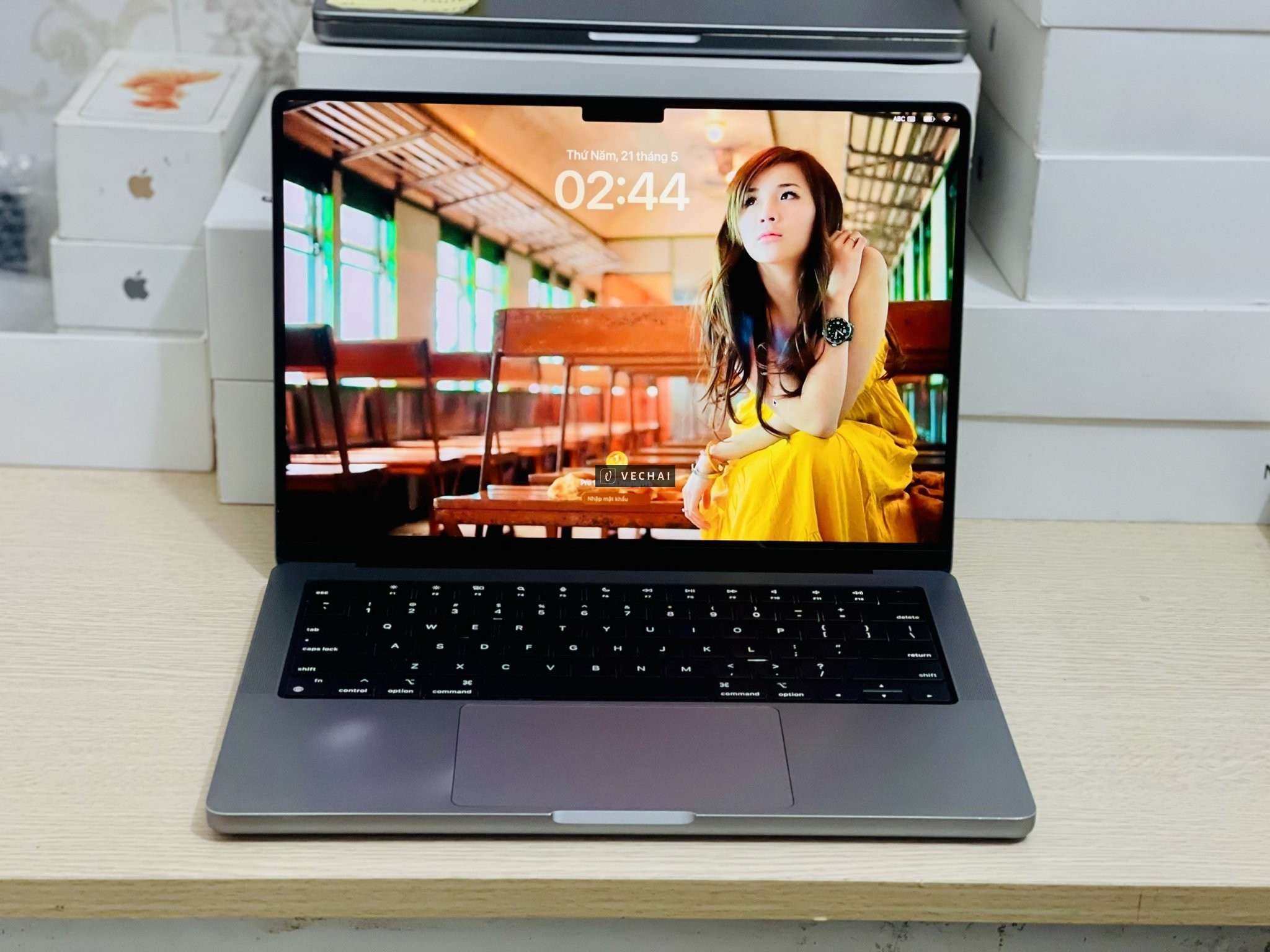 GIÁ PHÁT LỘC – MBP 14" M1 PRO 1TB THANH LÝ GIÁ 21tr888